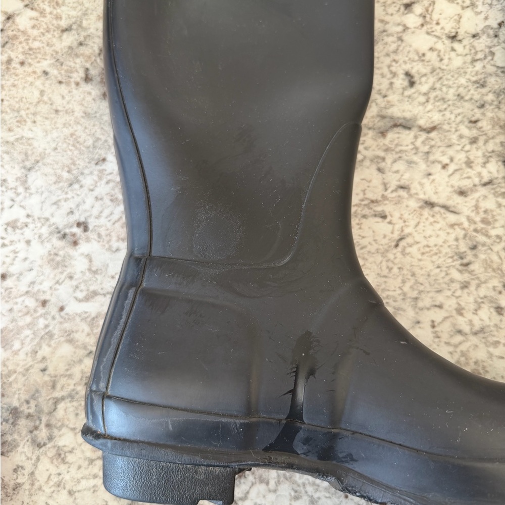 Hunter Classic Black Boots - Picture 5 of 6